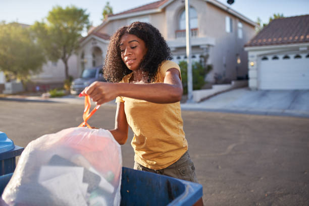 Best Yard Cleanup Services  in Rossford, OH
